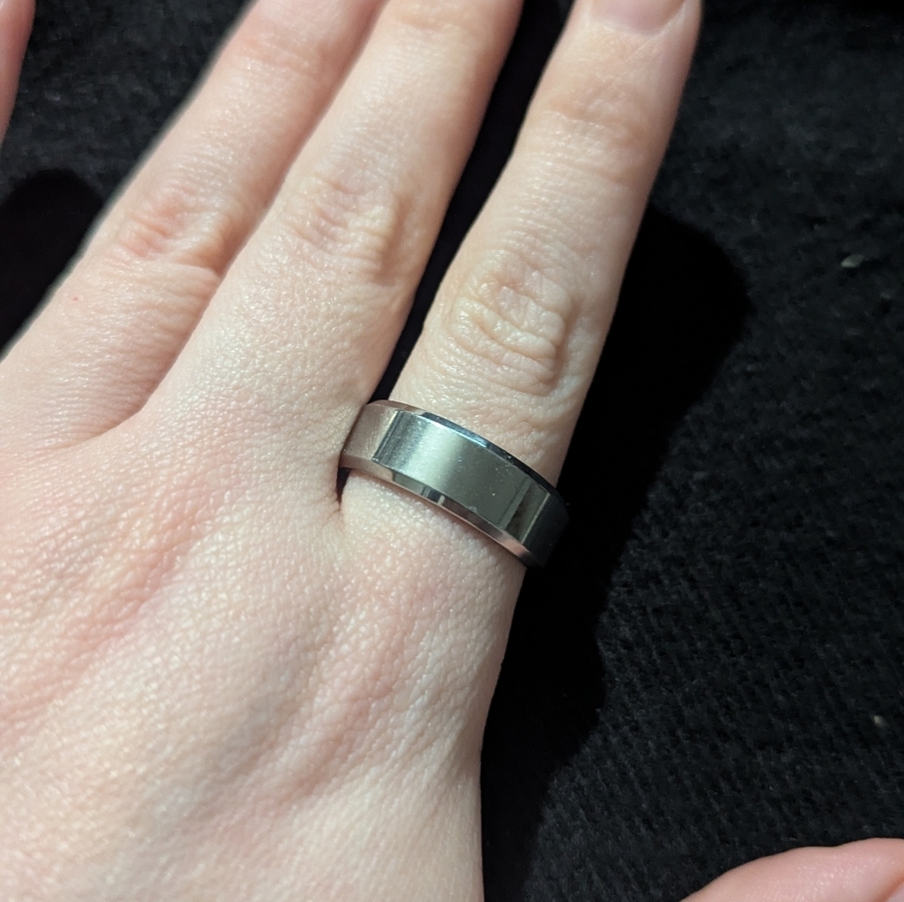 Stainless Steel Silver Tone Beveled Statement Ring - Size 12 - Picture 2 of 5
